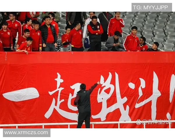 曾经辉煌如今失落的足球明星们的逆袭与沉沦之路