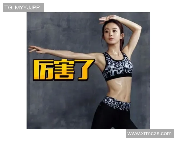 足球明星展现完美腹肌的魅力瞬间与健身秘诀分享